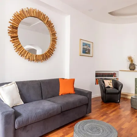 Cavour 211 - B&d Apartment *