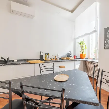 Cavour 211 - B&d Apartment Rome