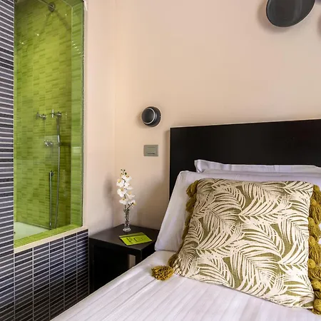 Moai Bed and breakfast 2*