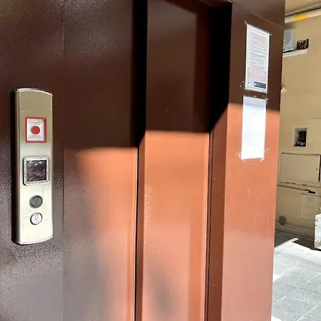Oasi Floreale - Termini Apartment Rome