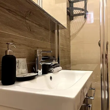 Apartment Oasi Floreale - Termini *