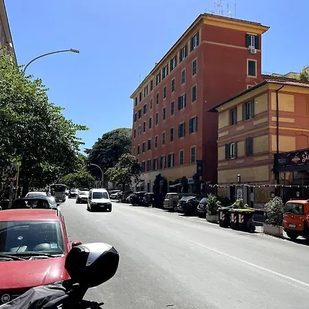 Oasi Floreale - Termini Apartment Rome