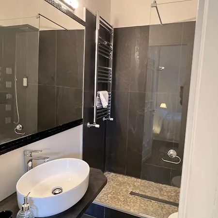 Luxury Anelli Center Of