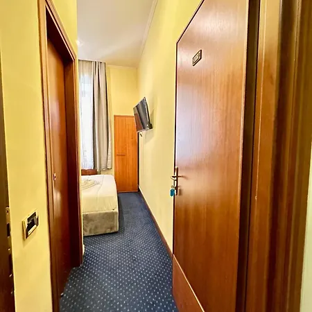 Hotel Place Řím