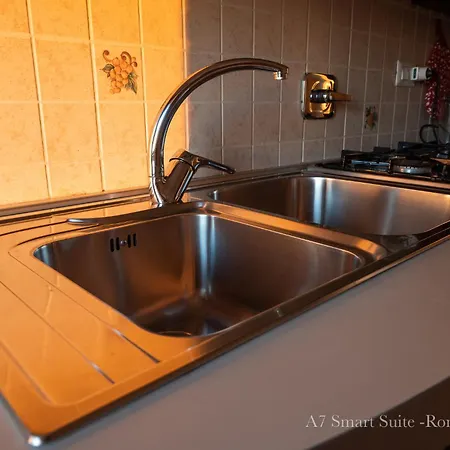 A7 Smart - Est Apartman *