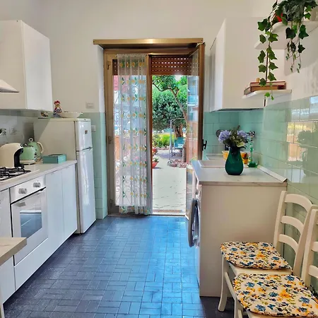 Non Ti Scordar Di Me - Granny's House Apartment