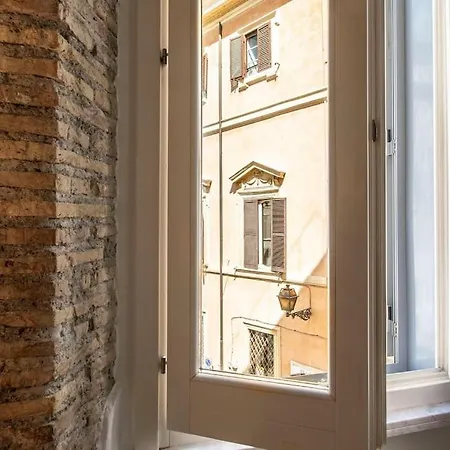 Sweetly - Italia Apartment