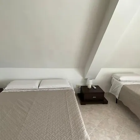 Sibilla Tiburtina House Attico Con Parcheggio * Roma