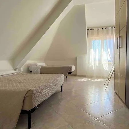 Appartamento Sibilla Tiburtina House Attico Con Parcheggio *