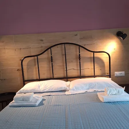 Guest house Antonino Pio 2 *
