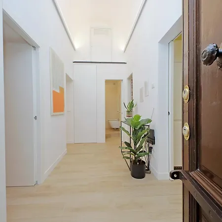 Apartment Redseven