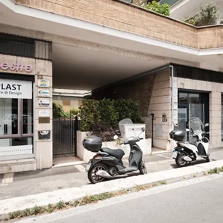 Alojamento de Acomodação e Pequeno-almoço Il Pontefice Luxury *