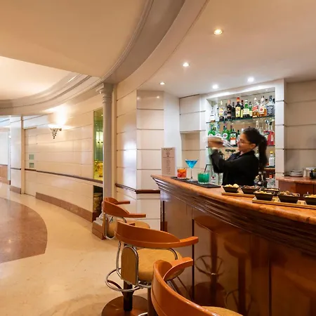 Hiberia Hotel 3*