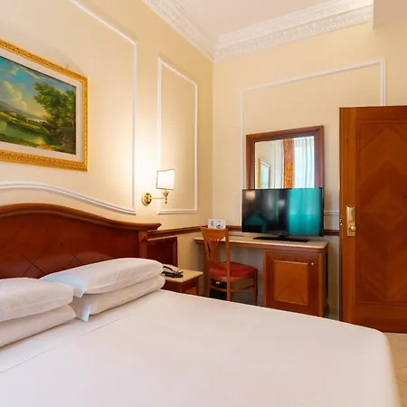 Hiberia Hotel