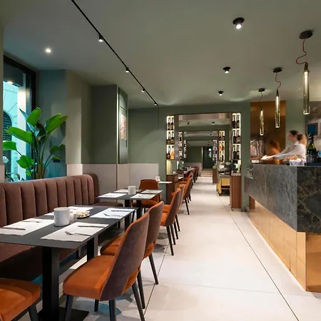 Hiberia Hotel 3*