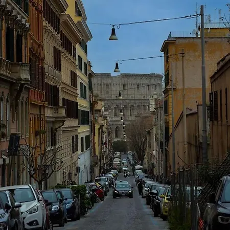 Dimora Al Colosseo, 2 Bedrooms Rome