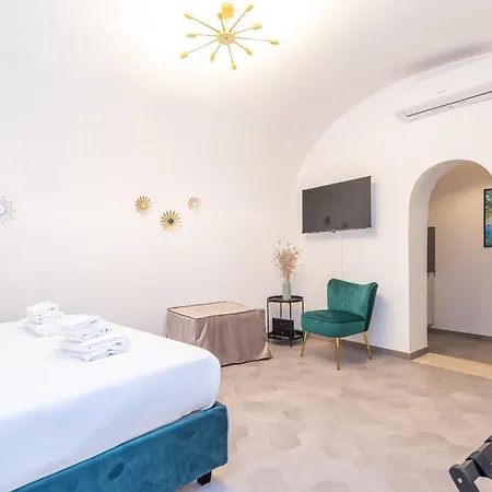 Pantheon Giovanni Hideaway Apartment