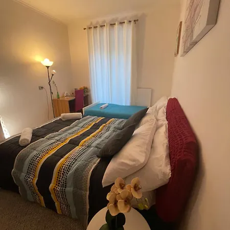 Apartment Holiday Colosseum