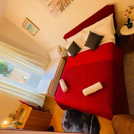 Holiday Colosseum Apartment Rome