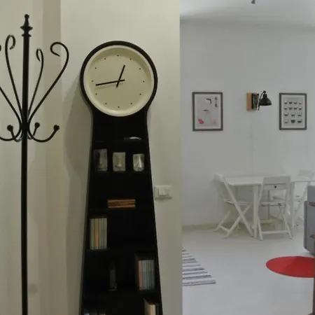 Vesta House Apartment Rom