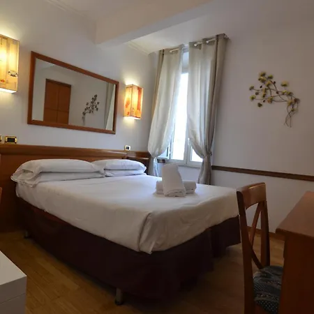 Santa Prassede 2* روما
