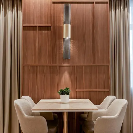 Hotel Ac By Marriott Clodio 4*