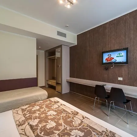 Hotel California Rome