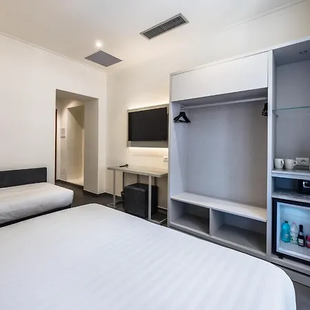 California 3* Rome
