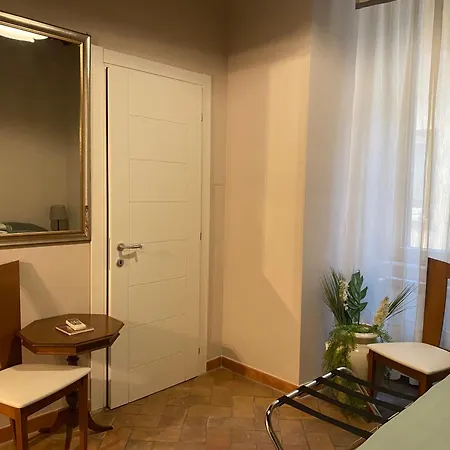 Boutique Grifone * Rome