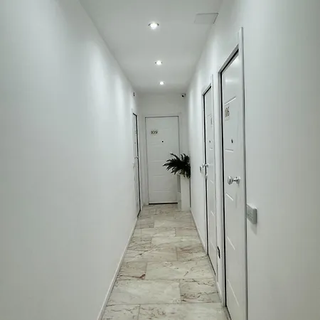 Barone House Guest house *