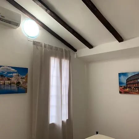 San Pietro Casa * Rome