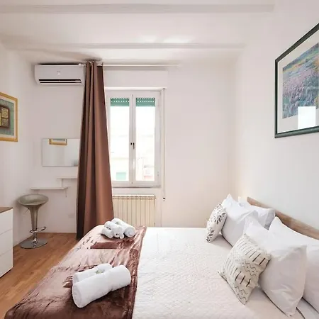 Penthouse 200 Meters From Metro Wi-fi And Ac Appartamento