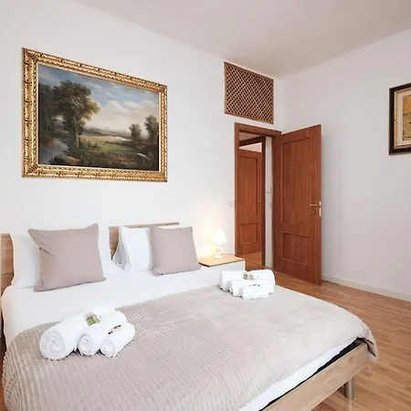 Penthouse 200 Meters From Metro Wi-fi And Ac Appartamento Roma