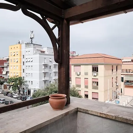 Appartamento Penthouse 200 Meters From Metro Wi-fi And Ac Roma