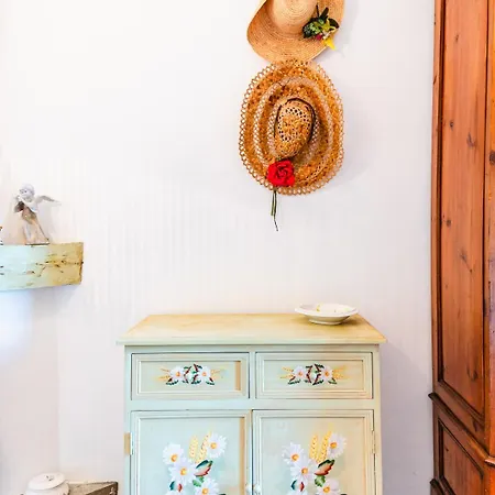 Il Borgo Nel Bosco Farm stay Canterano