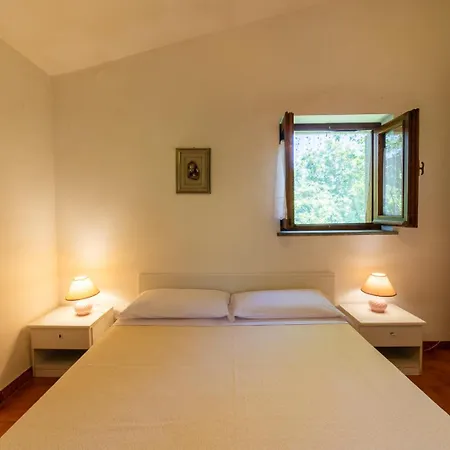 Il Borgo Nel Bosco