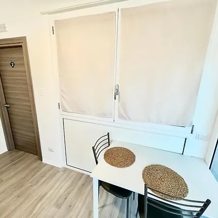 Un Letto Ideale Eur Affittacamere *
