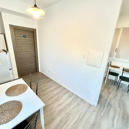Un Letto Ideale Eur Affittacamere Roma