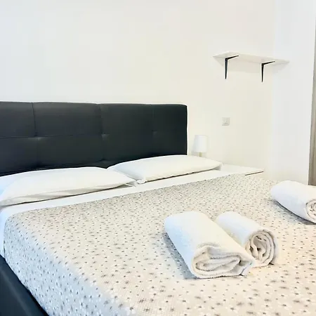 Affittacamere Un Letto Ideale Eur *