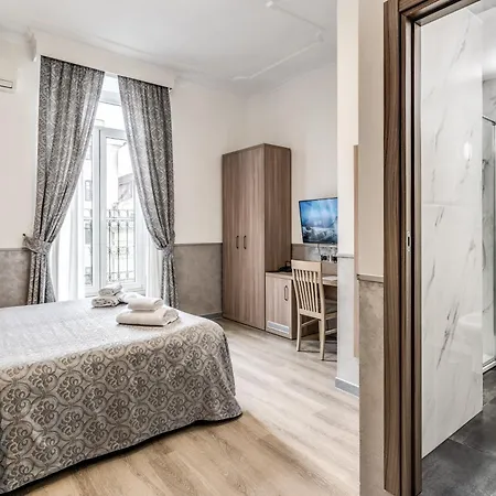 Centro Cavour 3* Rome