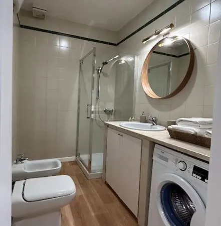 Cozy Apartment- 100 Meters From Vatican Apartment