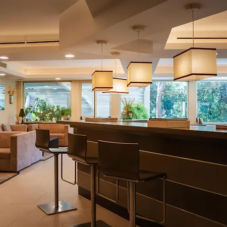 Maria Regina Hotel 4*