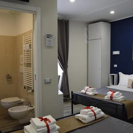 La Casa Di Giulia A San Pietro 2* Roma