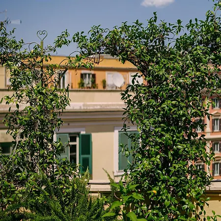 Guest house Terrazza Munira Trastevere 2*