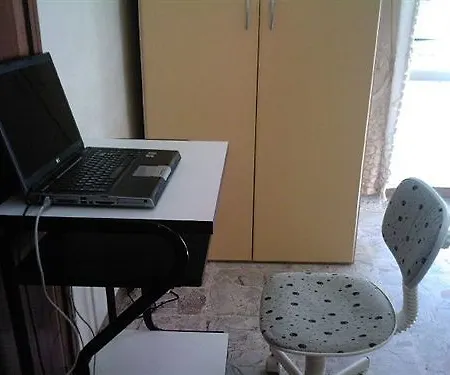 Roma Prince Inn Accommodation Гостевой дом 2*
