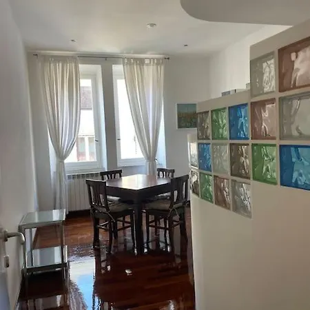 In Centro Storico Vicino La Stazione Termini Apartamento