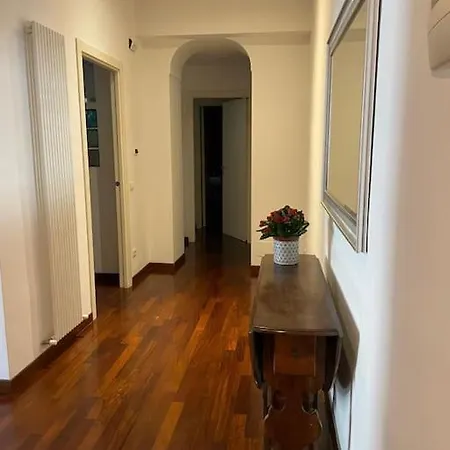 In Centro Storico Vicino La Stazione Termini Apartamento *