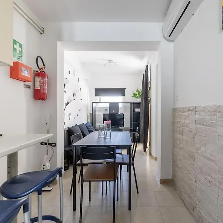 Casa Gemelli - Metro Per Il Centro Di - Appartamento Roma
