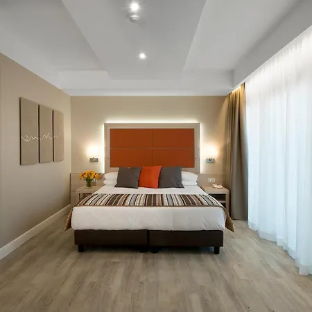 Maria Regina 4* Rome