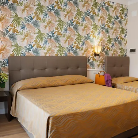 Maria Regina 4* Rome